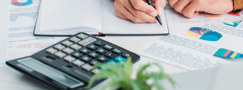 How a Bookkeeper with RCM Experience Benefits Your Healthcare Business